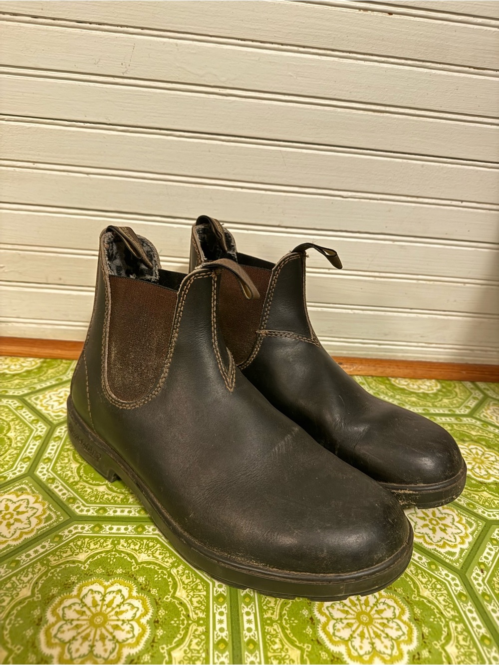 Blundstone Women’s Chelsea Ankle Boots in Black